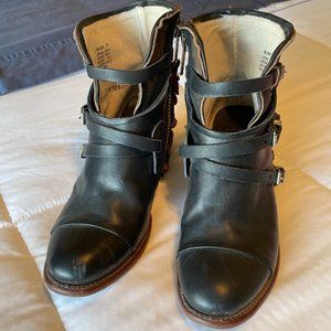 Freebird by Steven CRUE boot - Black